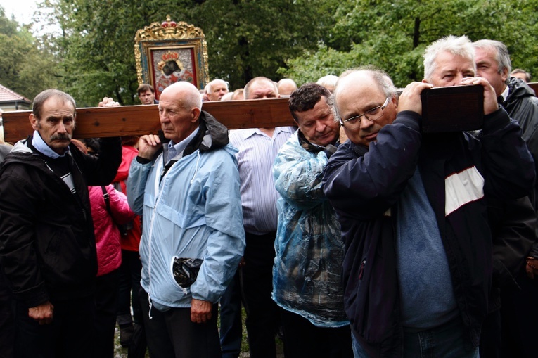Pielgrzymka Rodzin do Kalwarii Zebrzydowskiej 2019 - Droga Krzyżowa