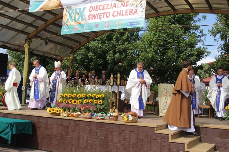 Brzesko. Diecezjalne Święto Chleba 2019