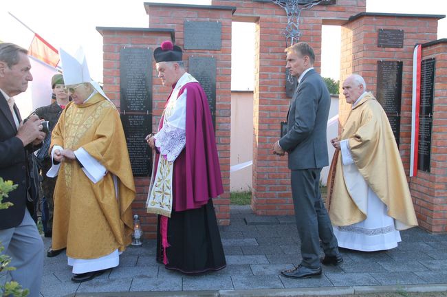 Pomnik w Janowie Lubelskim