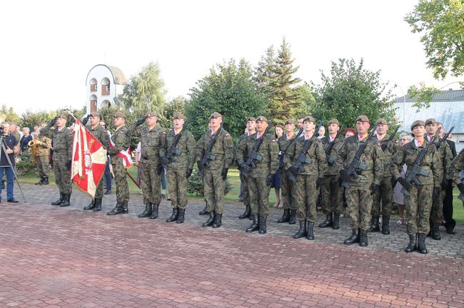 Pomnik w Janowie Lubelskim