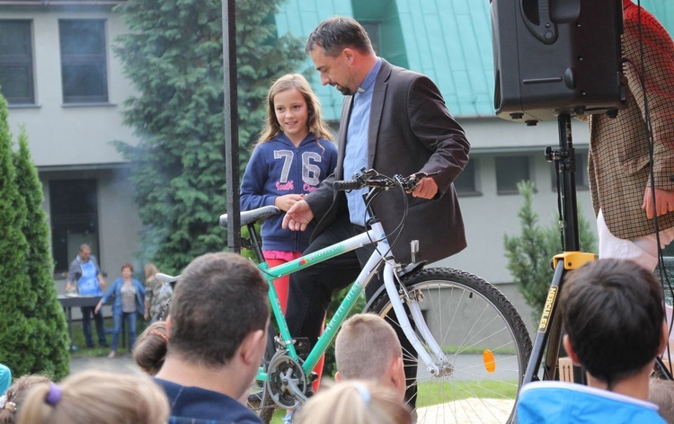 3. Festyn parafialny "Rodzina rodzinie" na Złotych Łanach - 2019