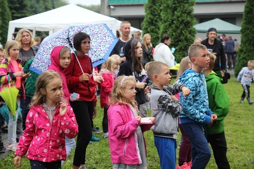 3. Festyn parafialny "Rodzina rodzinie" na Złotych Łanach - 2019