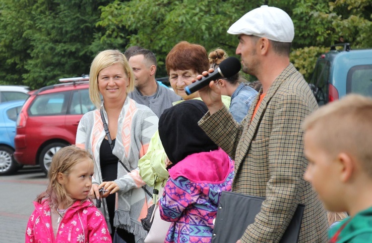 3. Festyn parafialny "Rodzina rodzinie" na Złotych Łanach - 2019