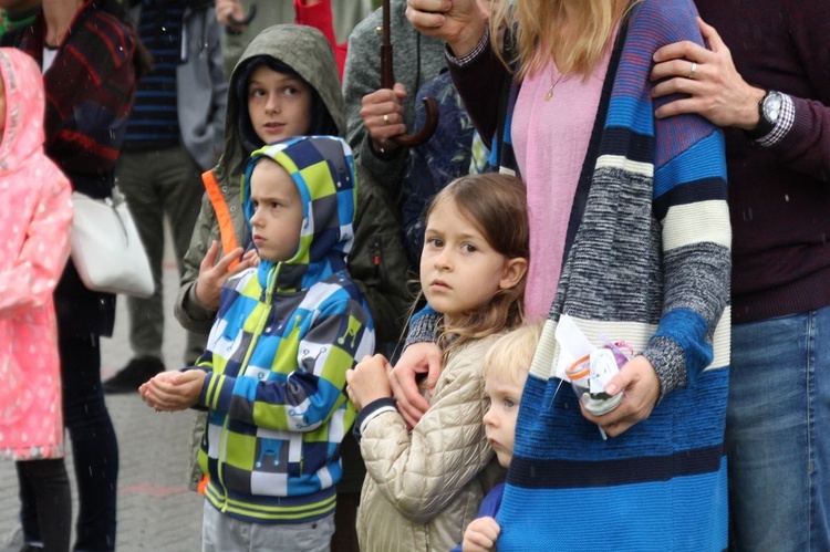 3. Festyn parafialny "Rodzina rodzinie" na Złotych Łanach - 2019