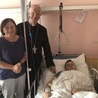 Bp Ignacy odwiedził ks. Jurka także w polanickim szpitalu.