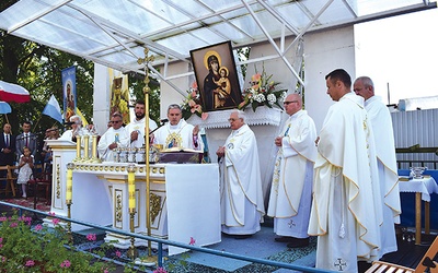 ▲	Mszy św. przewodniczył bp Krzysztof Nitkiewicz.