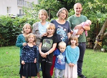 ►	Dzieci w tej rodzinie  to błogosławieństwo.