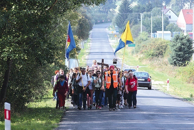 W zeszłym roku tę krótką trasę przeszło około 200 osób.