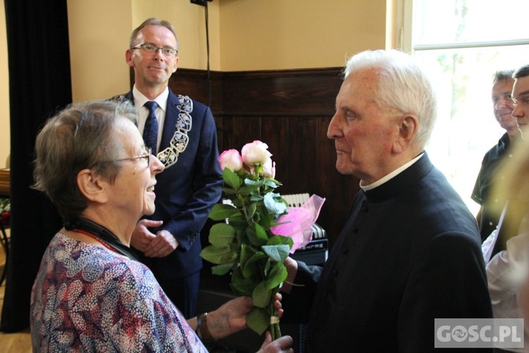 Ks. prał. Jerzy Nowaczyk honorowym obywatelem Zielonej Góry