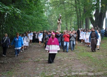 Zaproszenie do zawierzenia Ukrzyżowanemu