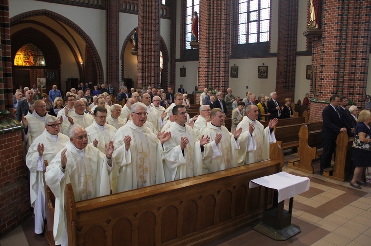 Abp Szczepan Wesoły - Msza św. w Katowicach w 1. rocznicę śmierci