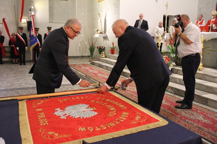 Poświęcenie sztandaru Związku Zawodowego Maszynistów Kolejowych