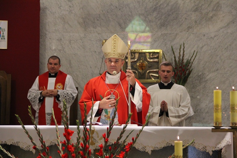 Poświęcenie sztandaru Związku Zawodowego Maszynistów Kolejowych
