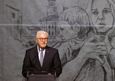 – Nie zapomnimy ran, które Niemcy zadali Polakom, nie zapomnimy cierpienia polskich rodzin, tak samo jak ich odwagi stawiania oporu – mówił w Warszawie prezydent Niemiec  Frank-Walter Steinmeier.