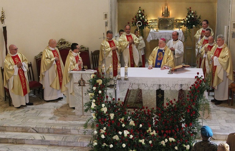 25. rocznica poświęcenia kościoła i powstania parafii w Czernichowie