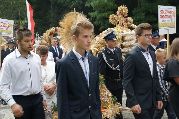 Główna uroczystość odpustowa w Zawadzie