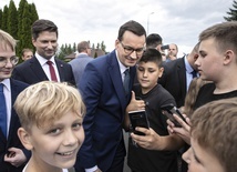 Morawiecki: Polskie tradycje wzmacniają rodzinę