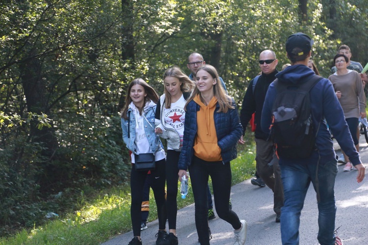 Grupa wyruszająca z Janowca