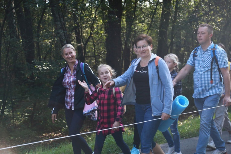 Grupa wyruszająca z Janowca