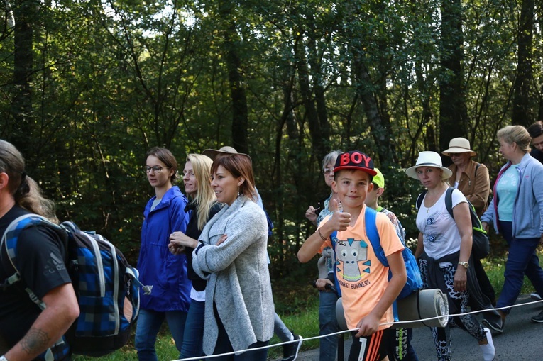 Grupa wyruszająca z Janowca