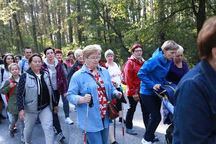 Grupa wyruszająca z Radomyśla Wielkiego