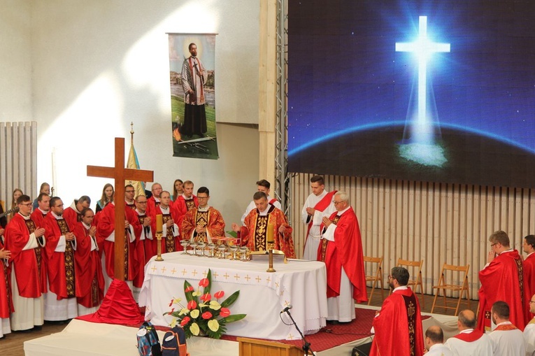 Młodzi w amfiteatrze pod Grojcem w Żywcu - 2019