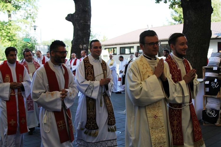 Młodzi w amfiteatrze pod Grojcem w Żywcu - 2019