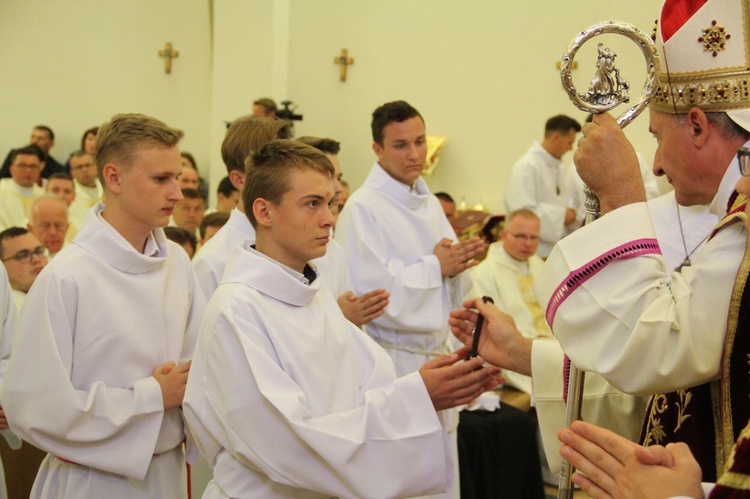 Tarnów. Błogosławieństwo nowych ceremoniarzy