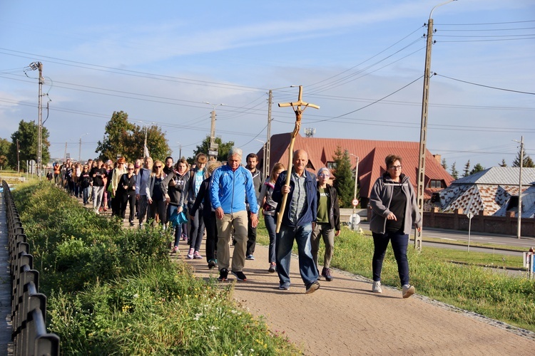 Do sanktuarium Matki Bożej w Trąbkach Wielkich pielgrzymowało ok. 150 pątników.