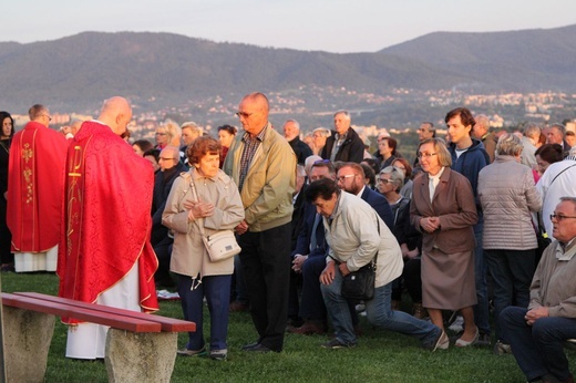 Bielsko-Biała pod Krzyżem na Trzech Lipkach - 2019