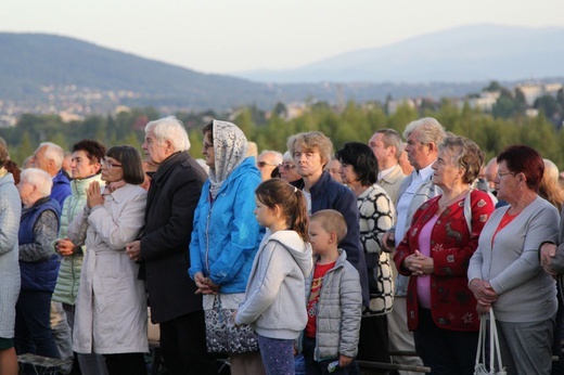 Bielsko-Biała pod Krzyżem na Trzech Lipkach - 2019
