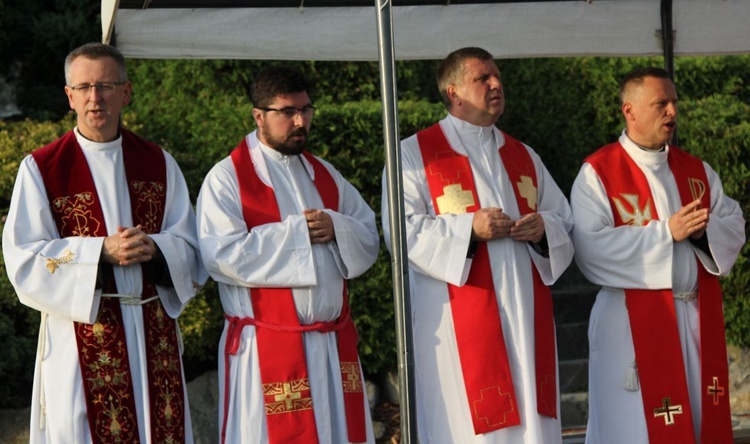 Bielsko-Biała pod Krzyżem na Trzech Lipkach - 2019