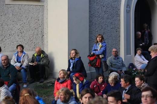 Góra Świętej Anny: Nabożeństwo ze świecami