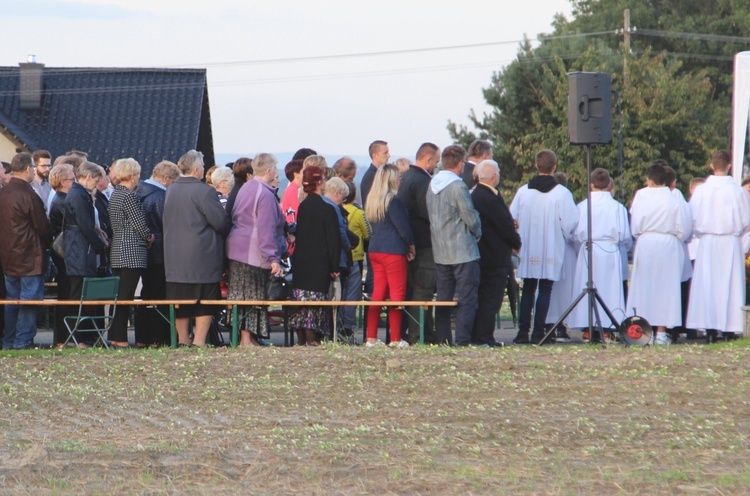 "Polska pod Krzyżem" w Starej Wsi