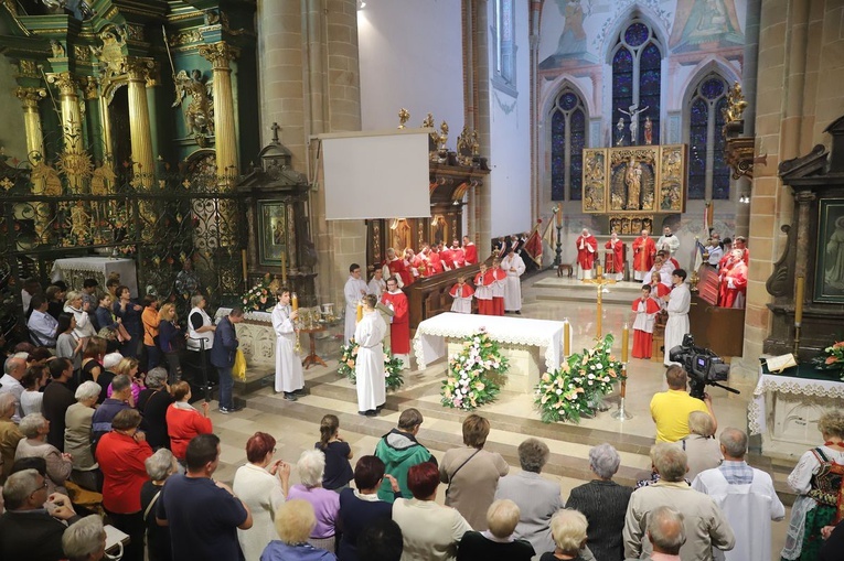 W sanktuarium Krzyża Świętego w Mogile trwają uroczystości odpustowe