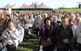 Pielgrzymka Diecezjalna do Skrzatusza. Adoracja Krzyża