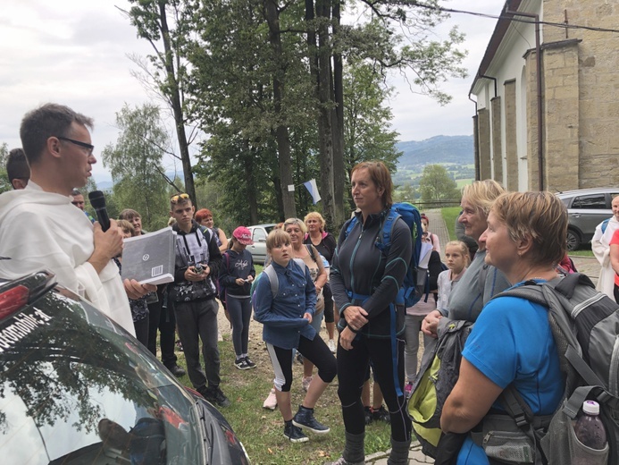 Pielgrzymka z Korbielowa na Jasną Górkę w Ślemieniu - 2019