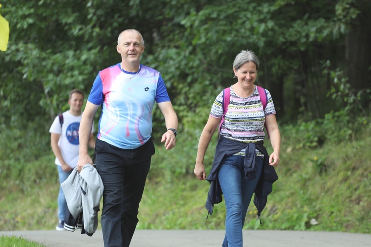 Pielgrzymka z Korbielowa na Jasną Górkę w Ślemieniu - 2019