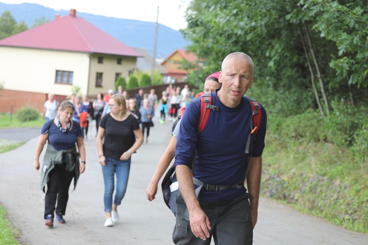 Pielgrzymka z Korbielowa na Jasną Górkę w Ślemieniu - 2019