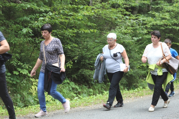 Pielgrzymka z Korbielowa na Jasną Górkę w Ślemieniu - 2019