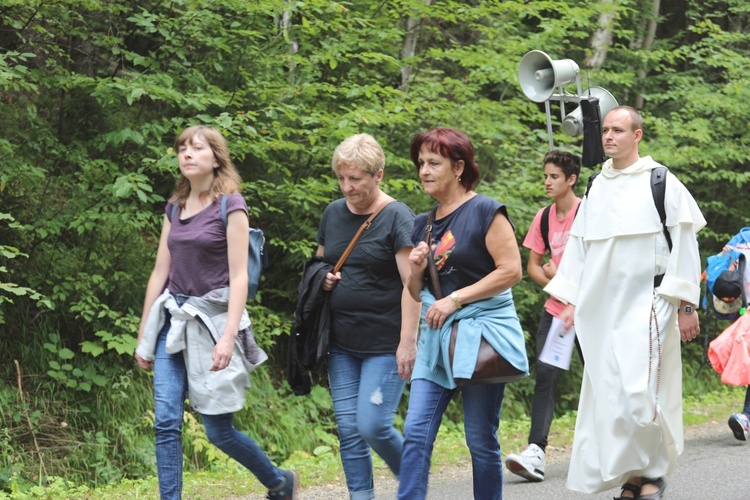 Pielgrzymka z Korbielowa na Jasną Górkę w Ślemieniu - 2019