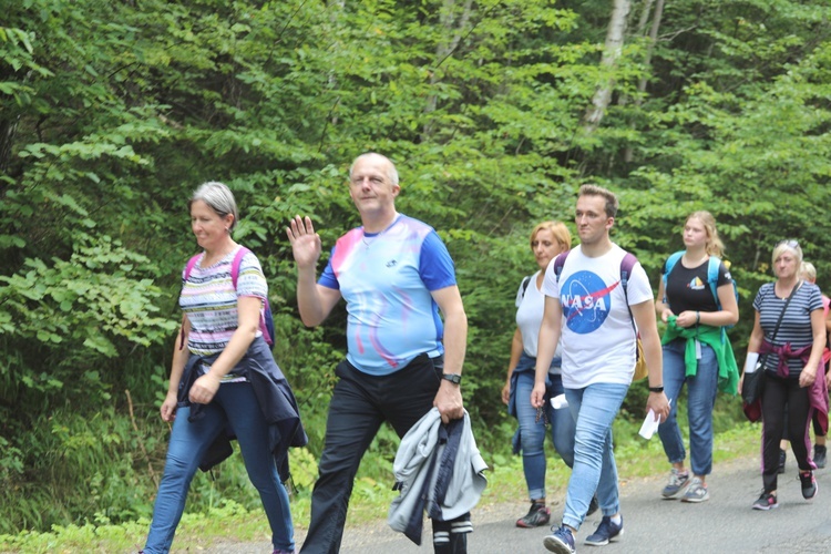 Pielgrzymka z Korbielowa na Jasną Górkę w Ślemieniu - 2019