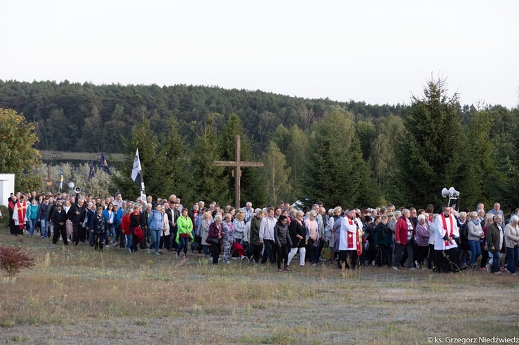 "Polska pod Krzyżem" w Rokitnie - cz. II