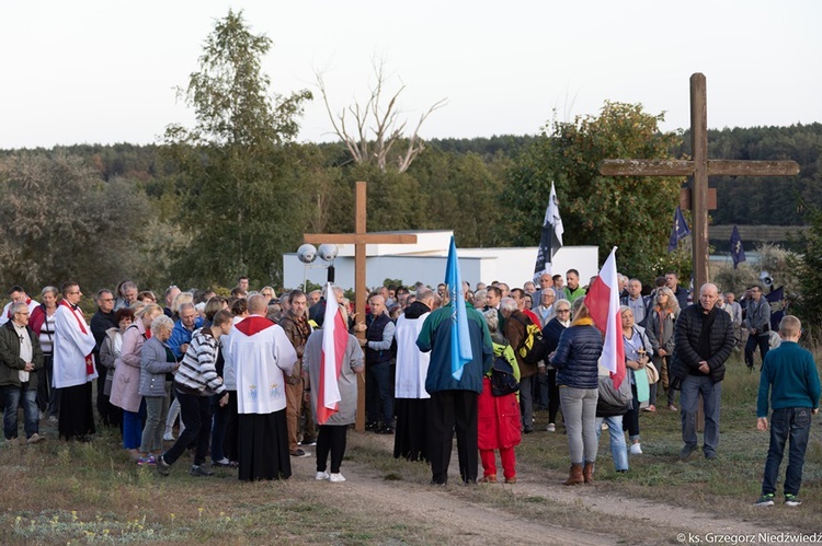 "Polska pod Krzyżem" w Rokitnie - cz. II