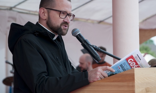 Jubileusz 25-lecia koszalińskiej redakcji "Gościa Niedzielnego" świętowany w Skrzatuszu