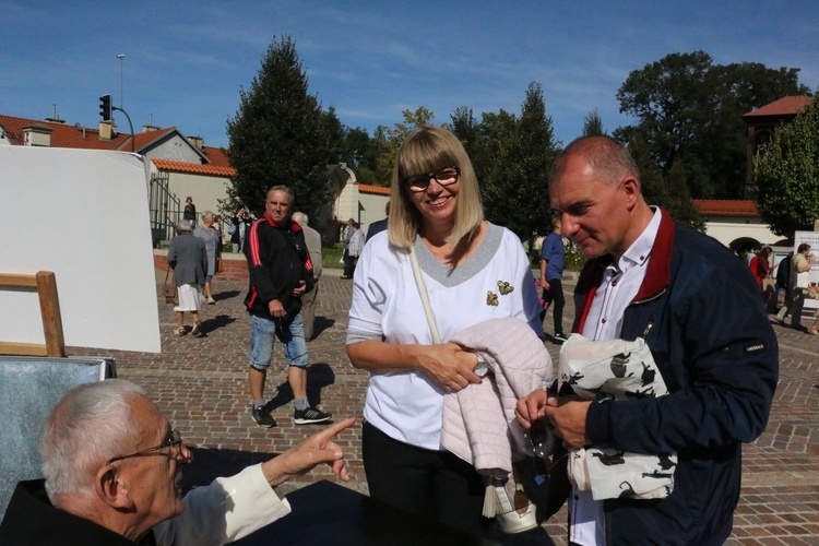 Odpust w opactwie cystersów w Mogile ku czci Podwyższenia Krzyża Świętego