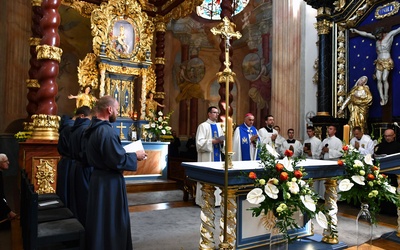 Bracia Miłosiernego Pana w Skrzatuszu złożyli swoje pierwsze śluby