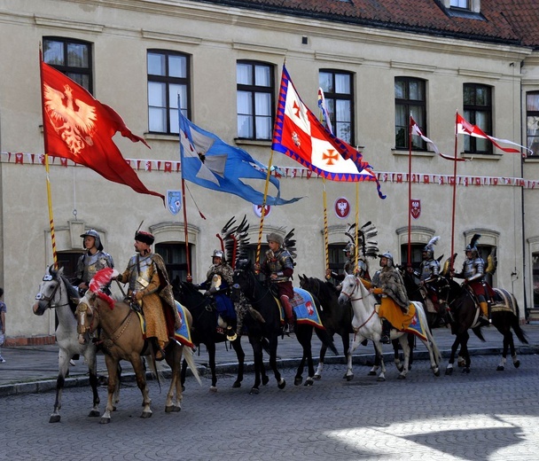 Pułtusk. VI Piknik z husarią (część III)