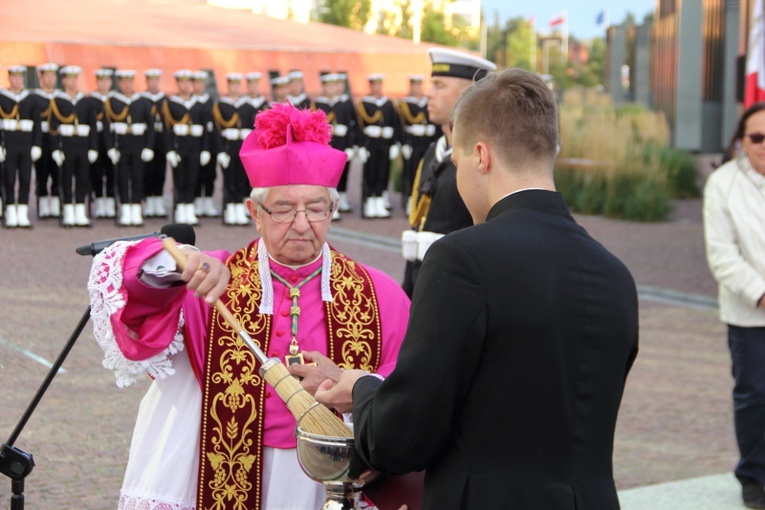 Odsłonięcie pomnika rotmistrza Pileckiego w Gdańsku