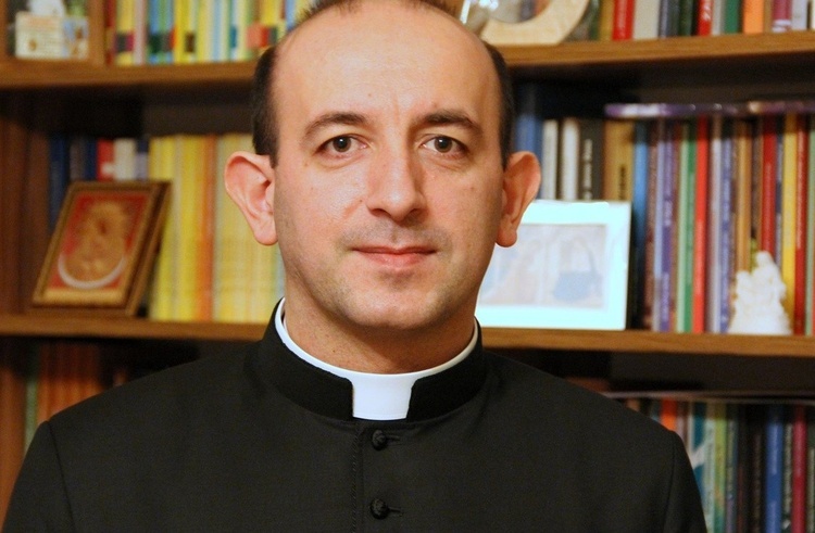 Na wykłady zaprasza dyrektor UNSJPII ks. dr hab. Jan Bartoszek.